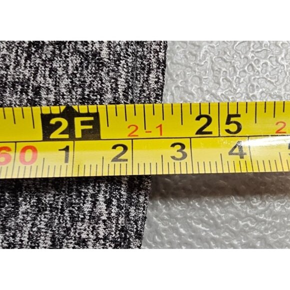 Lululemon Womens S/M Full‎ Tilt Long Sleeve Shirt - Picture 8 of 8